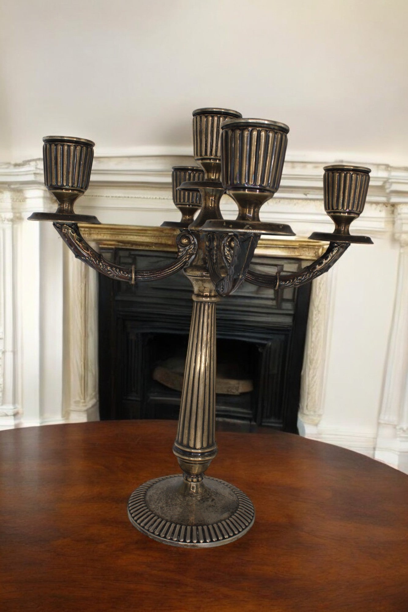 Juego de candelabros de plata