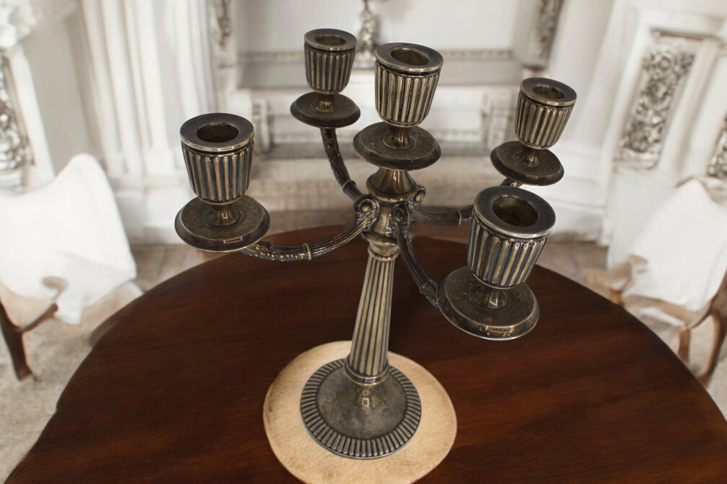 Juego de candelabros de plata