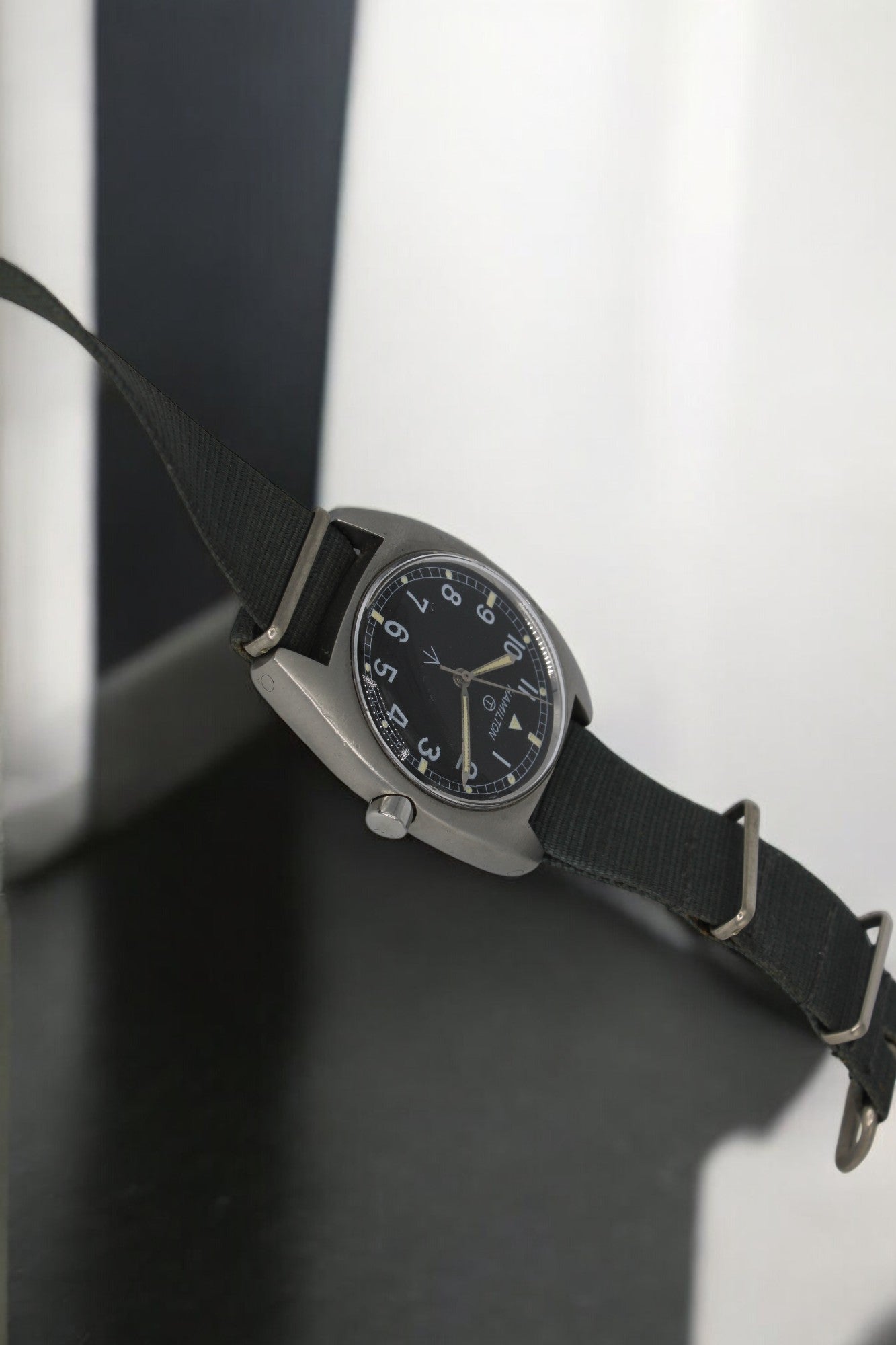 Reloj de acero militar con pulsera de tela, Marca: HAMILTON