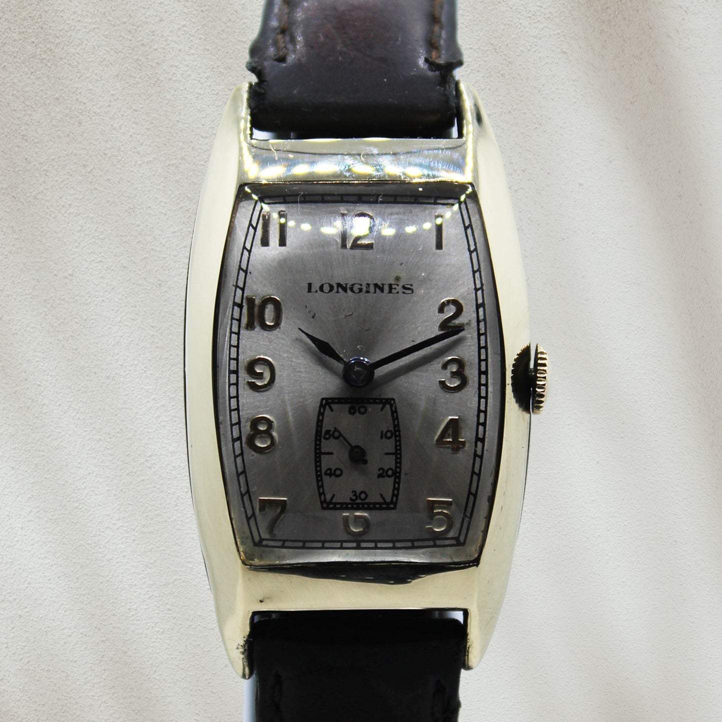 Longines - Vintage "Toneau"