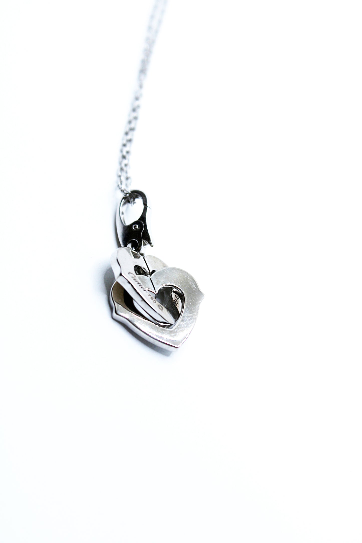 Cartier - Heart Necklace Whitegold