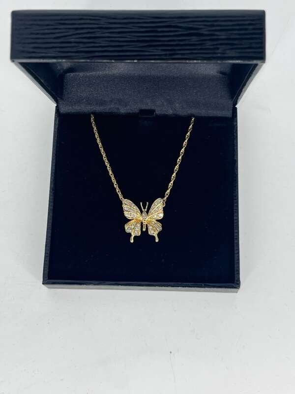 joyeria-szware-collar-oro-18k-colgante-mariposa-diamantes
