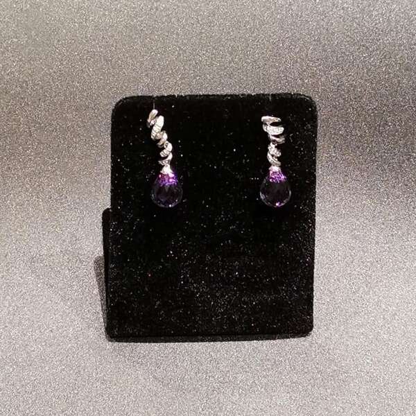 Pendientes oro blanco 18 k con diamantes y turmalina violeta