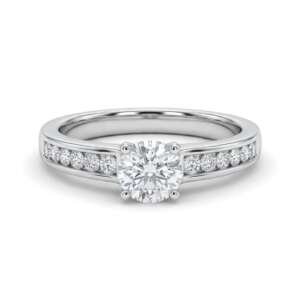Anillo de oro blanco 18 k con diamante central