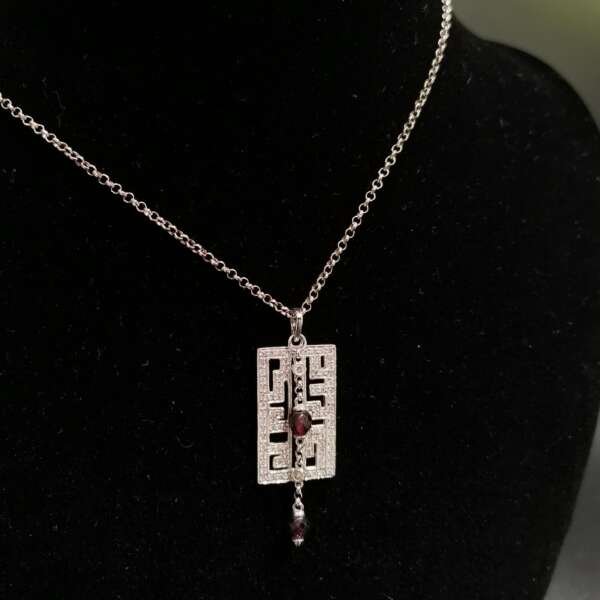 Collar de oro blanco 18 k con diamantes brillantes
