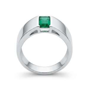 Anillo de oro blanco de 18k con esmeralda central