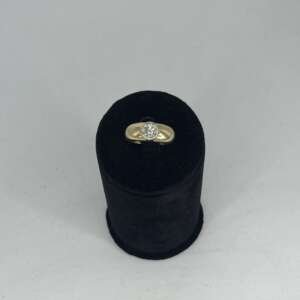 Anillo oro 18 k con diamante talla antigua de 1.50 cts