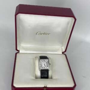 Reloj Cartier Tank Solo GM de acero con correa de cuero negra y caja original