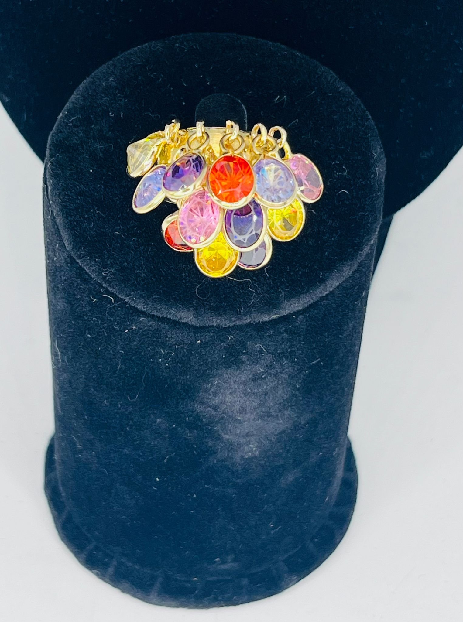 Añillo de oro 18k con piedras preciosas talla 48