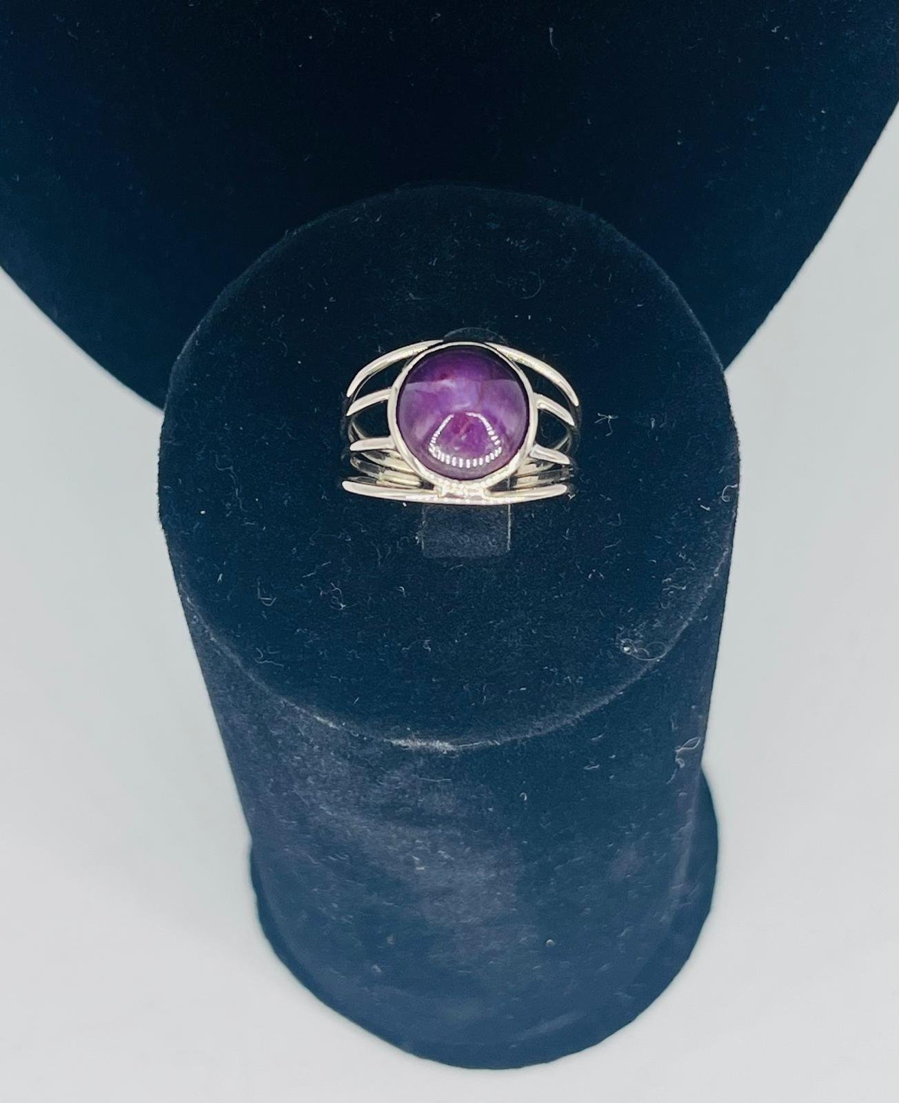 Añillo de oro de 14k con Rubí Étoile talla 58