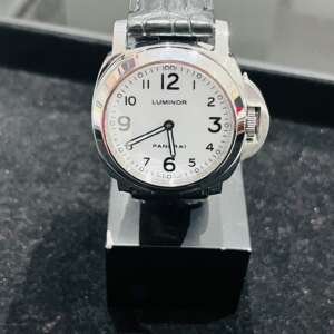 Reloj Panerai Luminor de acero con correa de cuero negra edición limitada 150/400