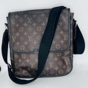 Louis Vuitton Bass MM Messenger Monogram con bandolera