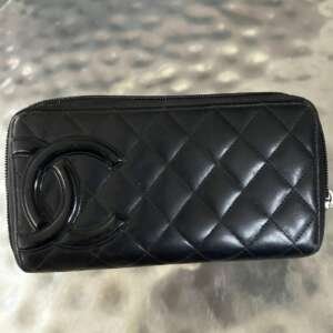Billetera redonda Chanel Línea Cambon en cuero