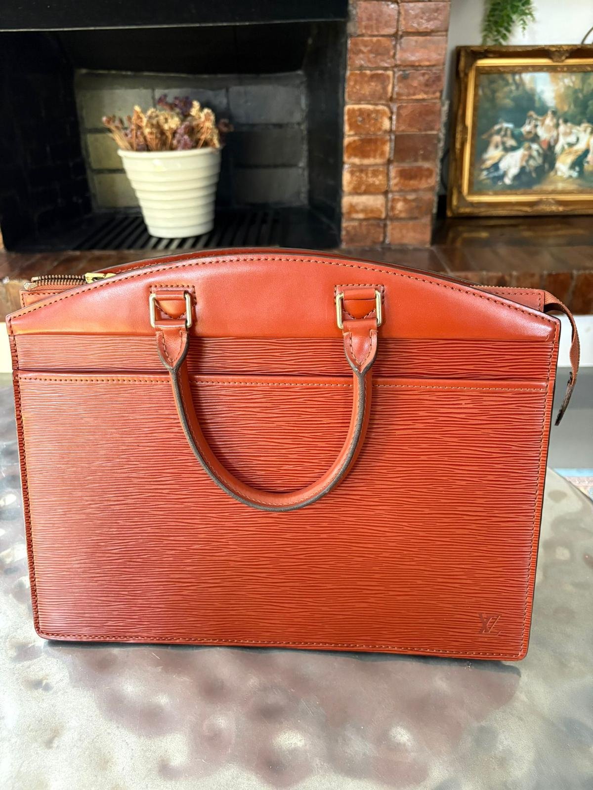 Bolso Louis Vuitton Riviera en cuero EPI marrón