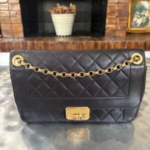 Bolso Chanel Chic en cuero negro