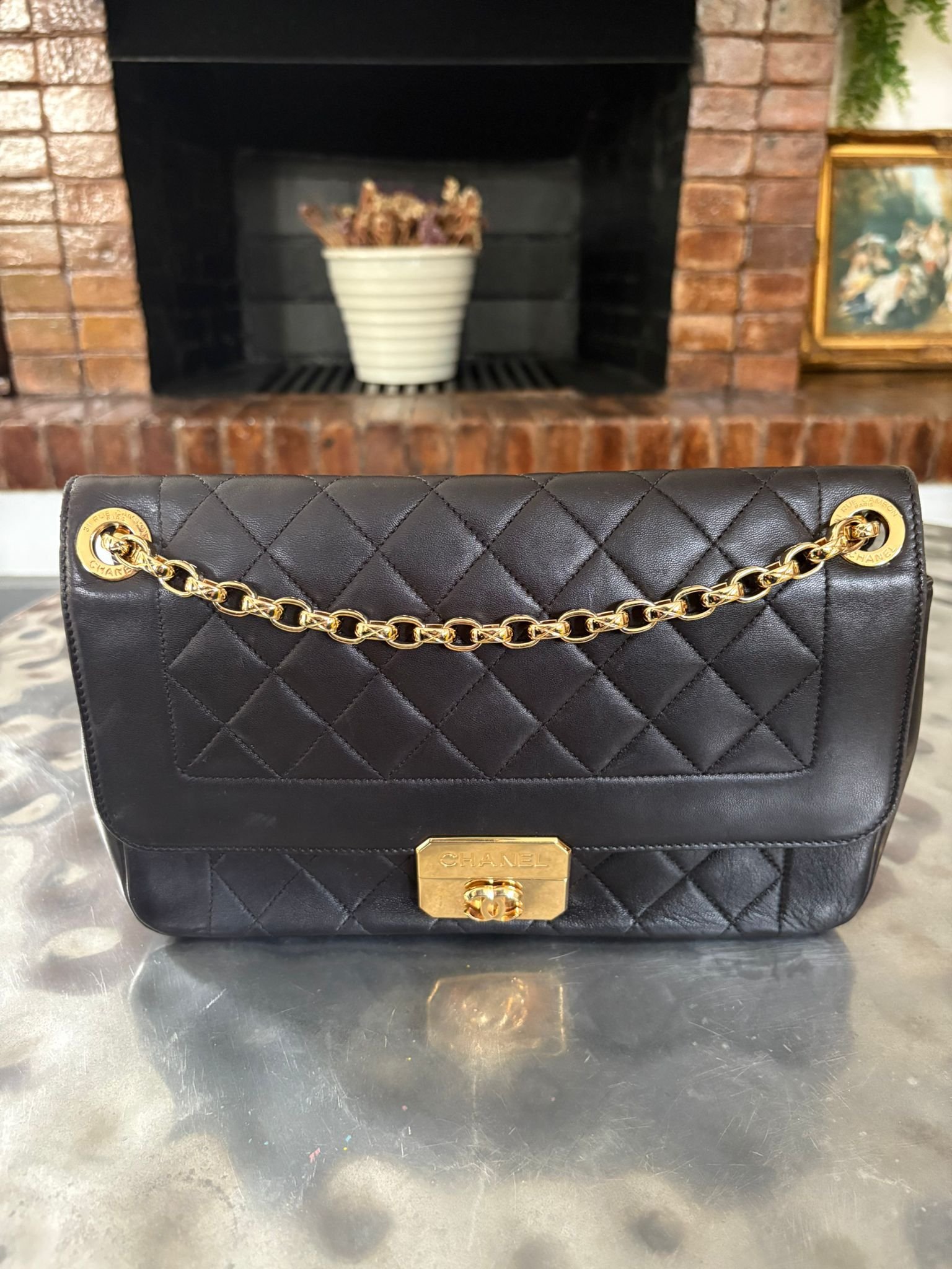 Bolso Chanel Chic en cuero negro