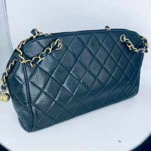Chanel Bolso de hombro diseñado por Karl Lagerfeld