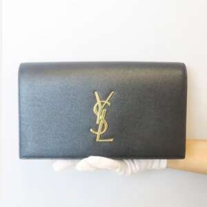 Bolso Yves Saint Laurent Clutch Baby cuero negro