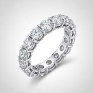 Media Alianza de Oro Blanco de 18k con 7 Diamantes – 2 Cts