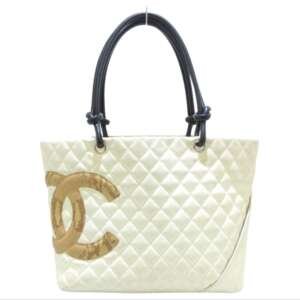 Bolso Chanel Cambon cuero blanco con doble CC en python