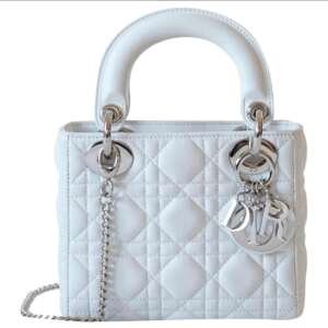 Bolso Lady Dior Mini blanco en cuero con bandolera