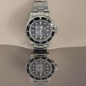 Reloj Rolex Submariner referencia 16600 con papeles