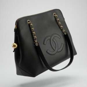 Chanel Neo Soft Shopping cuero caviar negro