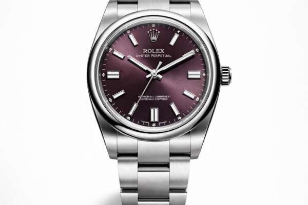 Rolex Oyster Perpetual 116000 Esfera Uva Roja con Papeles