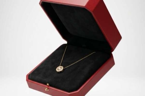 Collar Cartier Trinity Oro con Diamante y Pavé