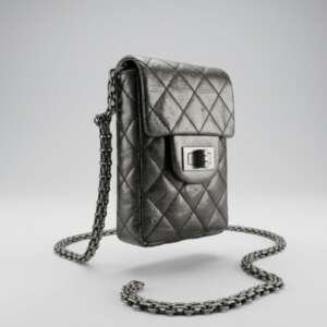 Chanel Mini 2.55 cuero acolchado negro