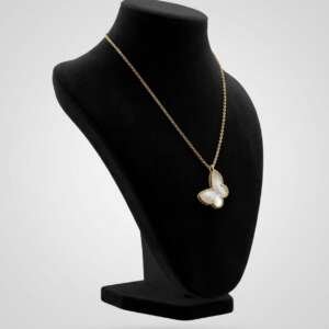 Collar Van Cleef mariposa oro 18k nacar blanco