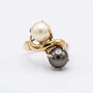 Anillo oro 18k perla negra blanca