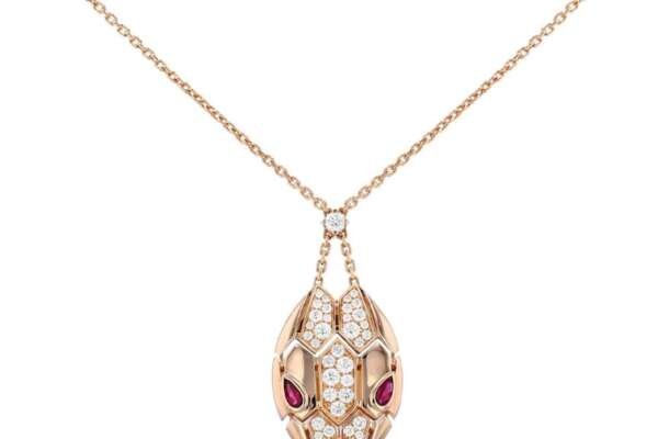 Collar Bvlgari Serpenti Oro Rosa 18k con Diamantes y Rubíes