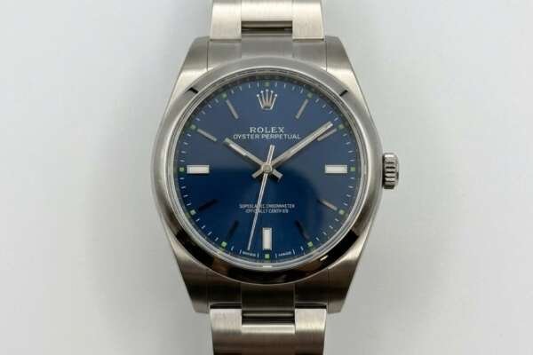 Rolex Oyster Perpetual Ref. 114300 Nuevo a Estrenar